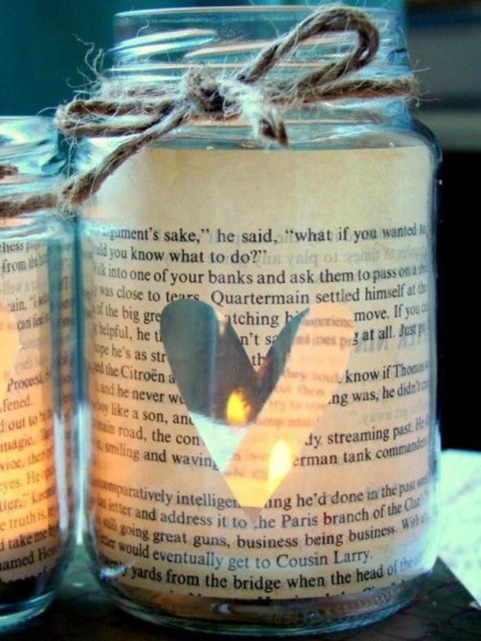 crafting linternas - tarro de masón decorado con página de libro, corazón, cinta de hilo