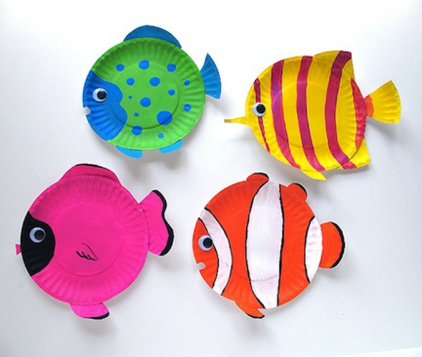 Tinker-with-children-in-summer-colorful-fish-out-paper-white background