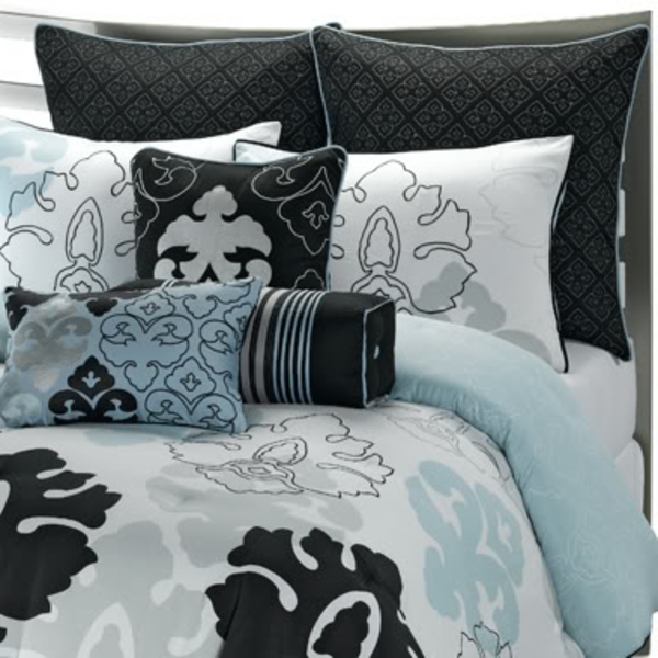 jastuk za posteljinu - crno-bijeli i plavi bacajući