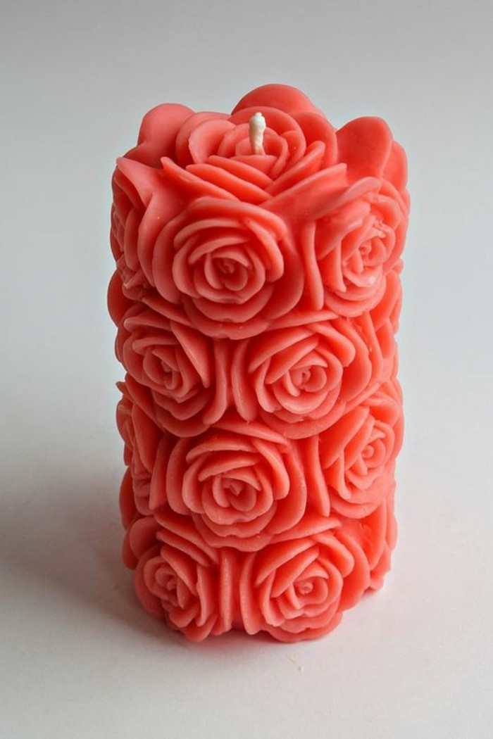 изображение на свещи с гравиран-roses-