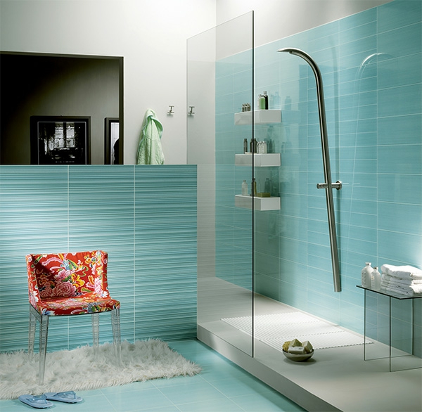 синя плочка за баня дизайн - нов модел душ - нови идеи за баня плочки