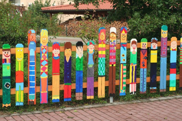 цветни-ограда-смешно градина-привличащи картини