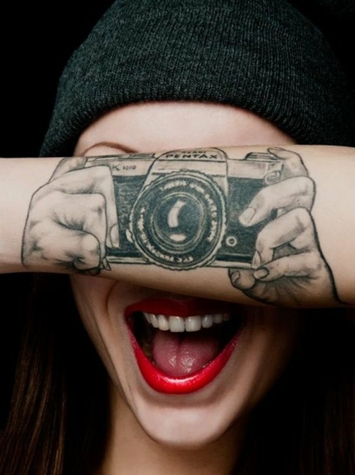 δροσερό κάμερα τατουάζ-για-γυναίκες Φωτογραφία