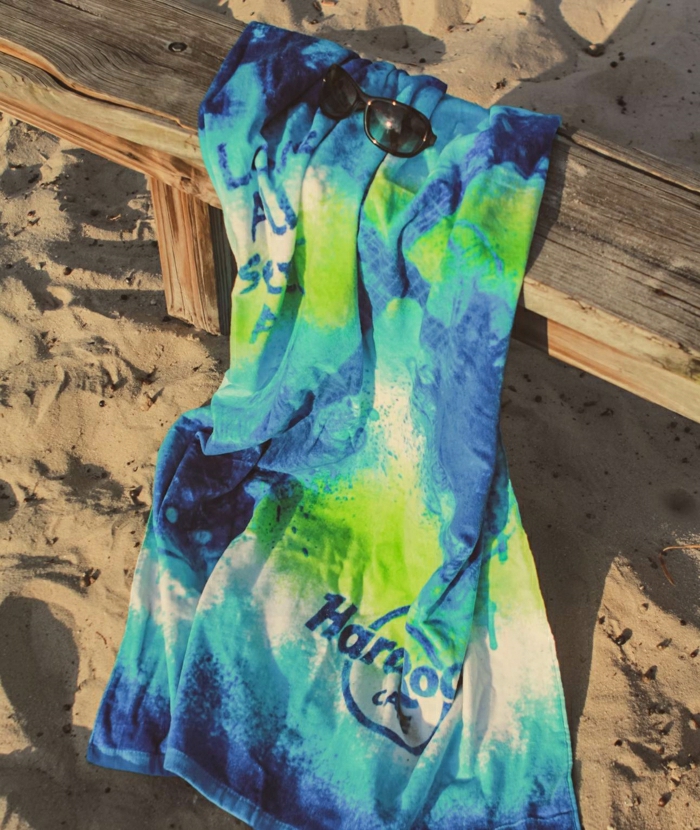 Cool плат Aqua-цветен плаж