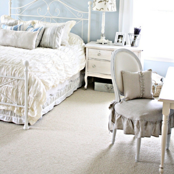 unutarnja kuća stil spavaća soba - bijeli komadi namještaja