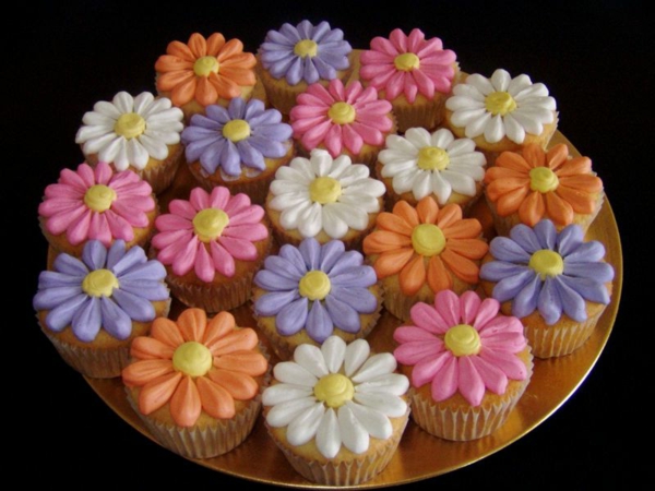 Creative Cupcakes-dekoracija-cvijeće-krafne pribor