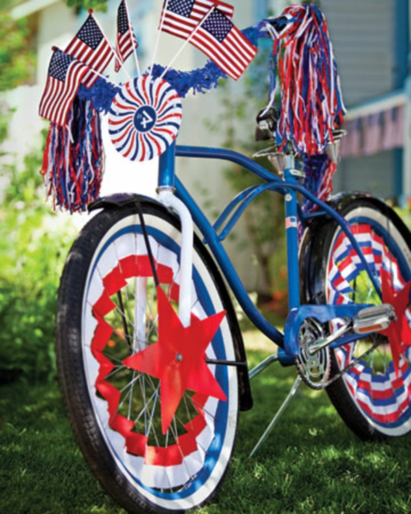 Деко велосипед флаг звезда и синьо-червени цветови схеми
