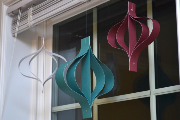 koriste-for-window-DIY-koruja kolmessa värissä