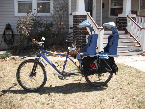 dvaput pogodan za djecu bicikl sjedalo-kul-dizajn-bicikl Dječja sjedalica