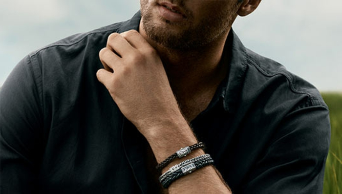 chemise chemise noire avec bracelets bracelet homme belle avec barde affaires décontractée