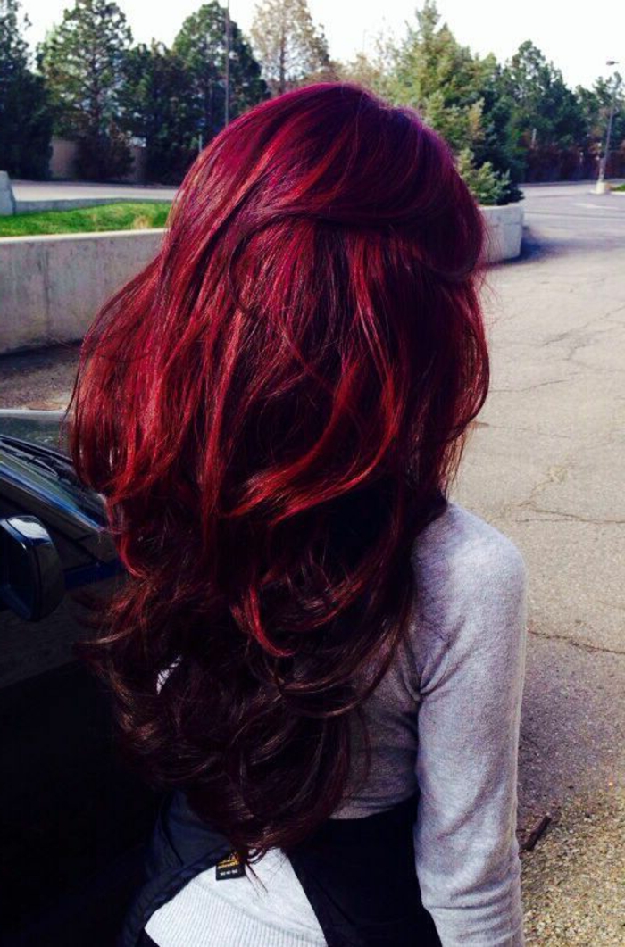 tamno crvene kose super lijepo look-