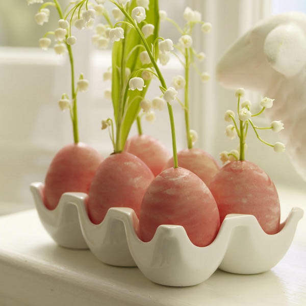 table décoration-Pâques-vous-faire aubergine