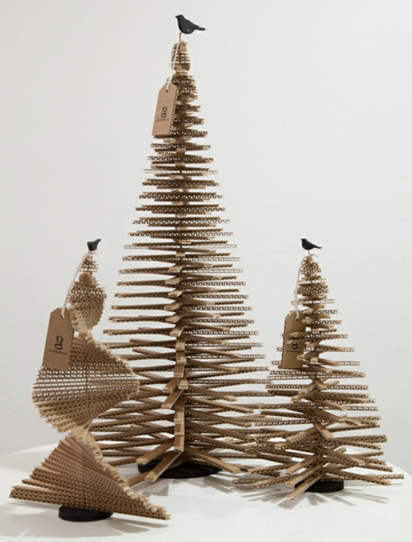 eko-prijateljski-božićno drvo po dizajnu-muzej-mijenja veličina