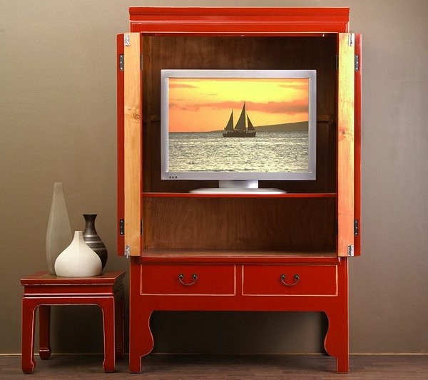 a-red-chinese-wedding-cabinet-a-tv-look-very-interesting