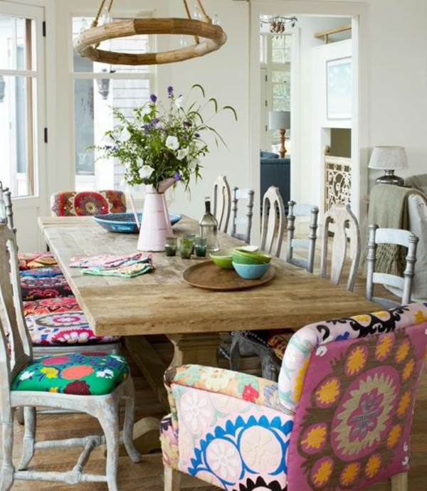 а-прекрасен-трапезария-грим страна стил щампите цветни столове