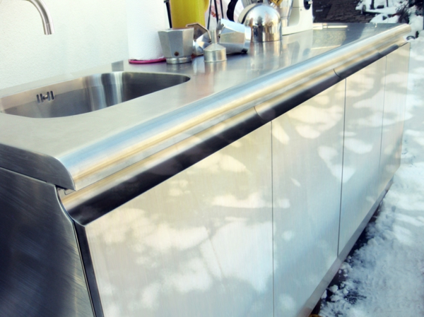 mosogató-rozsdamentes acél - modern konyha-keretezés - gyönyörű konyhai pult