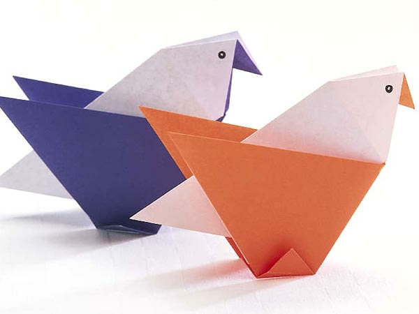 опростени идеи за оригами - фон в бял цвят