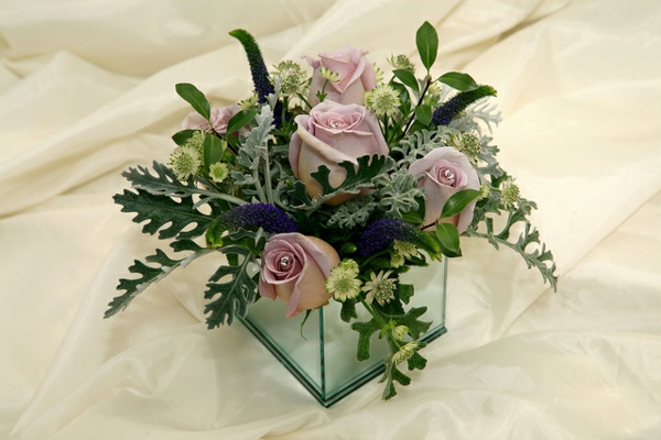 elegantti kattaus-with-kukka-light-ruusut
