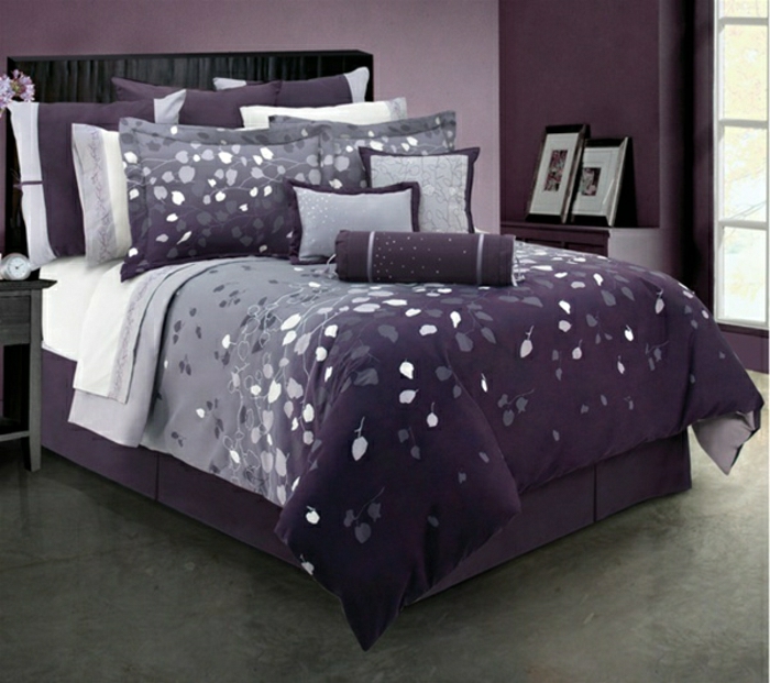 елегантна спалня Легла лилаво-сиво