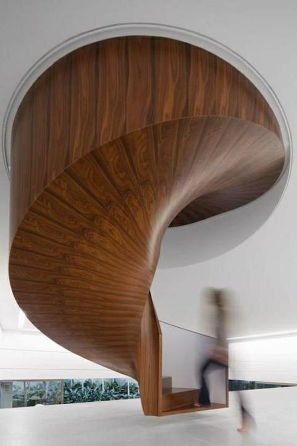 Spirale incroyable escalier de bois-intérieur-design-idées