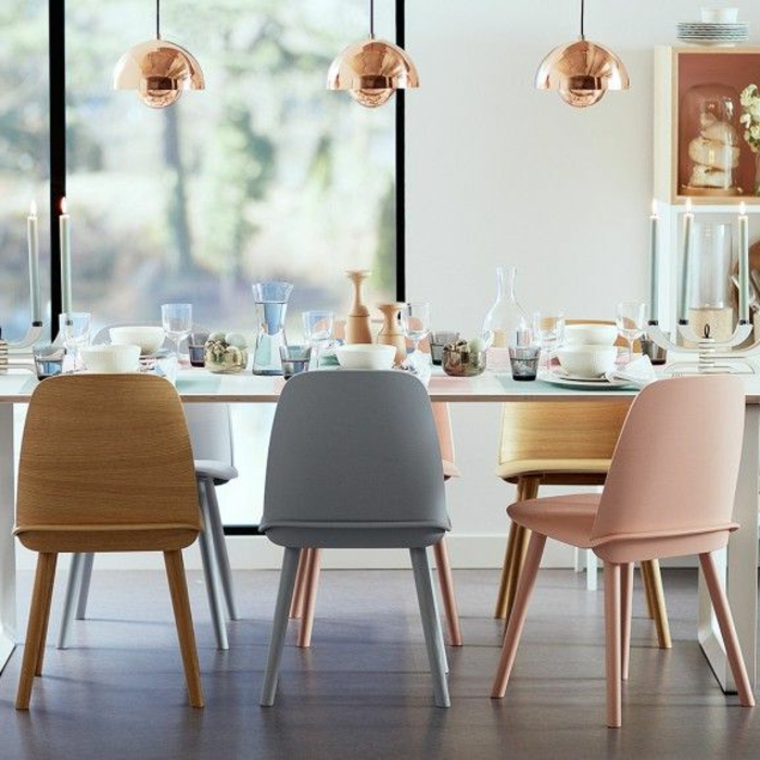 שולחן אוכל מנורה תלת מעניין-כיסאות