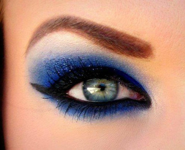 make-up - σκούρο μπλε χρώμα