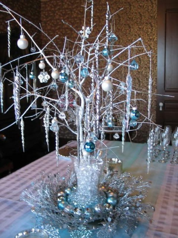 Фантастична Ева маса декорация сребро на Нова година