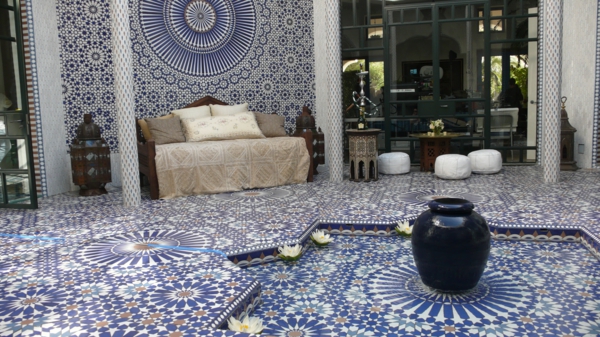 fascinante diseño de azulejos con marroquí
