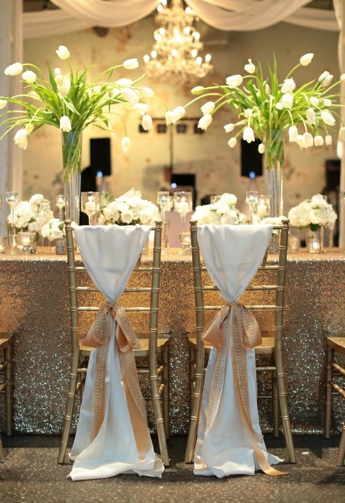 - esküvői díszek - esküvői díszek-a-székek-esküvő-dekoráció-ötletek-esküvői-deco-virágok