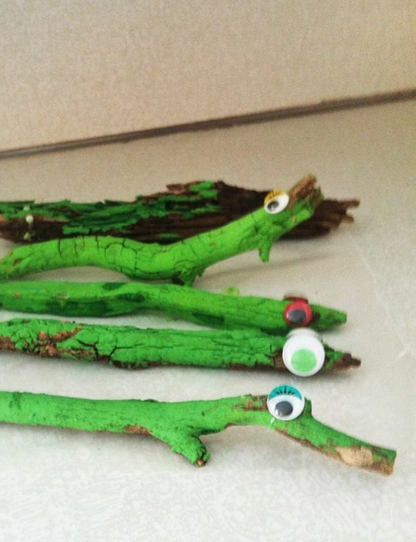 занаятчийски идеи за детска градина - крокодили в зелено