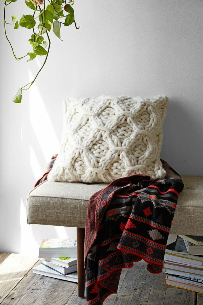 фин модел на една кука възглавница крем-цвят-Boho стил одеяло