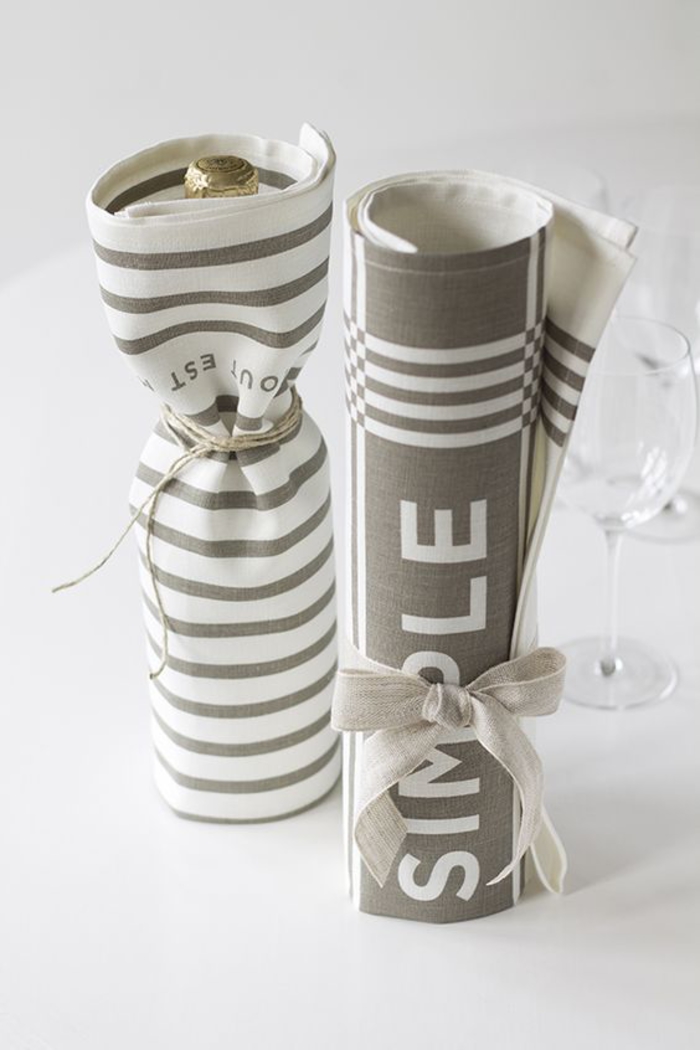 бутилки с тъкан опаковка, подарък идея, бяло и сиво, baendchen, leicht