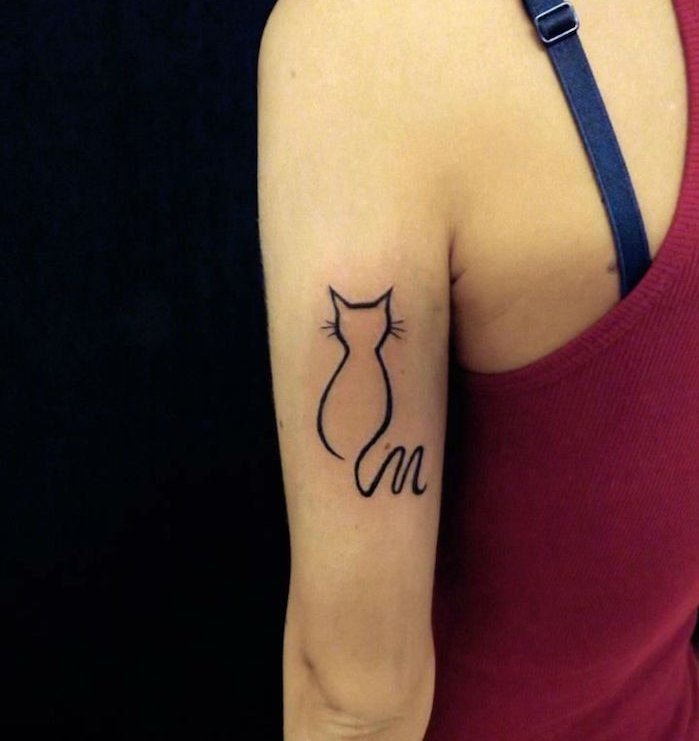 ovo je jedan od naših ideja za crnu mačku tetovaža na ruci, koji bi mogao biti žene to jako svidjelo - mačka s crnom repu i crne vibrissae
