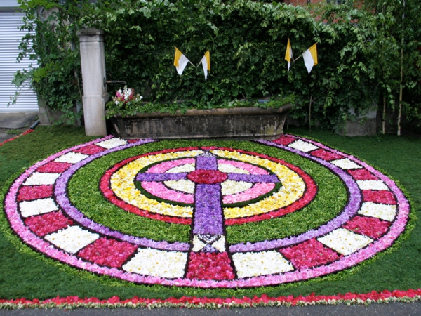 Радвам труп цветя килим-кръгла и-колоритен