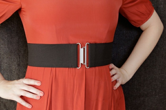 cinturón de hebilla de bricolaje-hacer-negro-rojo-vestido-Guertel