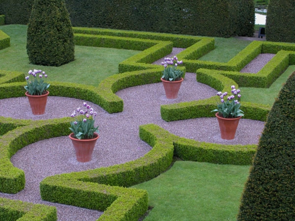 zöld formák az eredeti kerttervezéshez