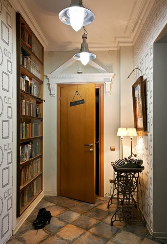 garderoben-идеи-за-малък коридор-вграден лавица за книги