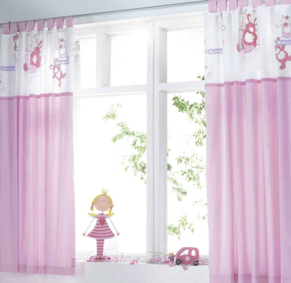 تصميم ستائر زخارف-غرفة أطفال اللون روزي جميلة