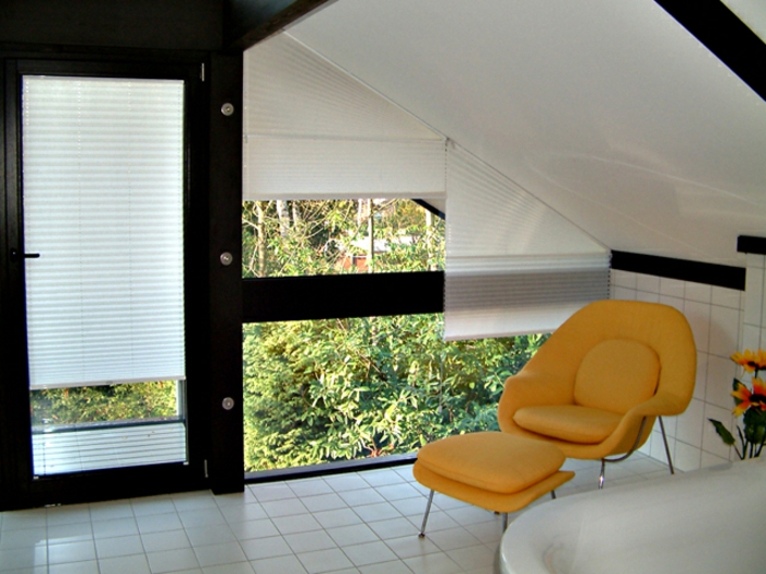 cortinas para la ventana de triángulo-moderna-y-creativa-equipo