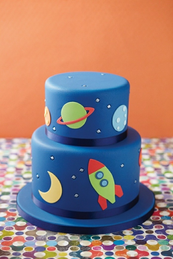 születésnapi torta emeletes gyermek-kék-pie-to-két-