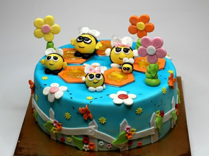 születésnapi torta receptek kreatív tervezés és kék-