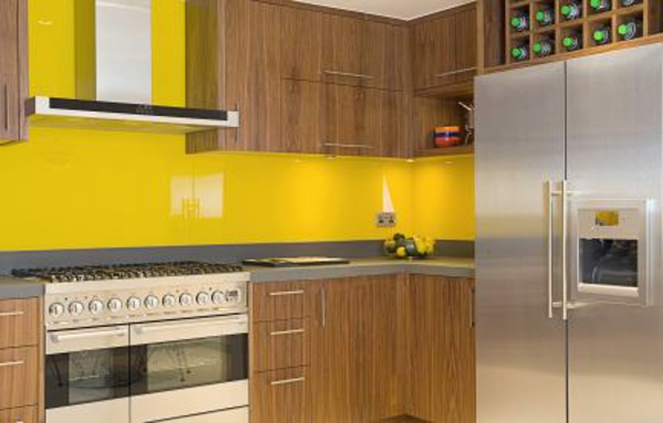 žuto-kuhinja-zidna boja drvena-lijepe-boje
