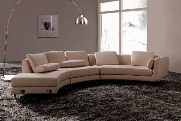 acogedora sala semicircular sofá de Brown