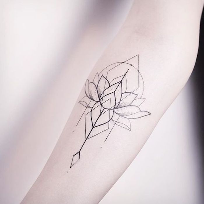 Tattoo motívumok, geometriai alakzatok, virág, fehér vízi liliom, stroke