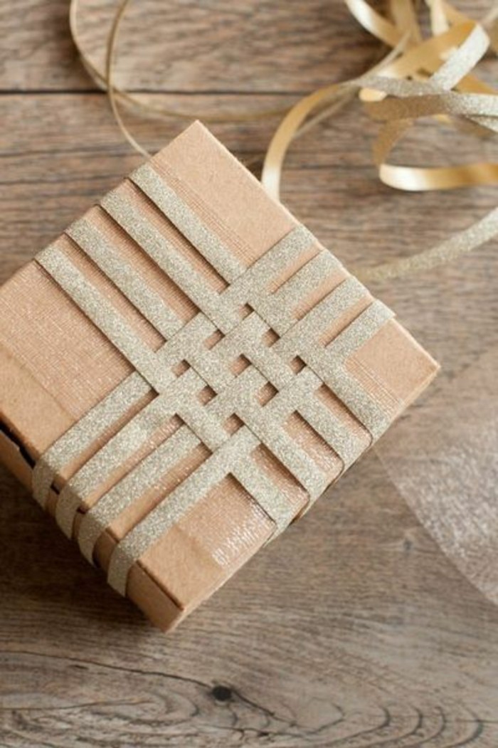 geschenkverpackung-poklon kutija za pakiranje-zlatno-petlje