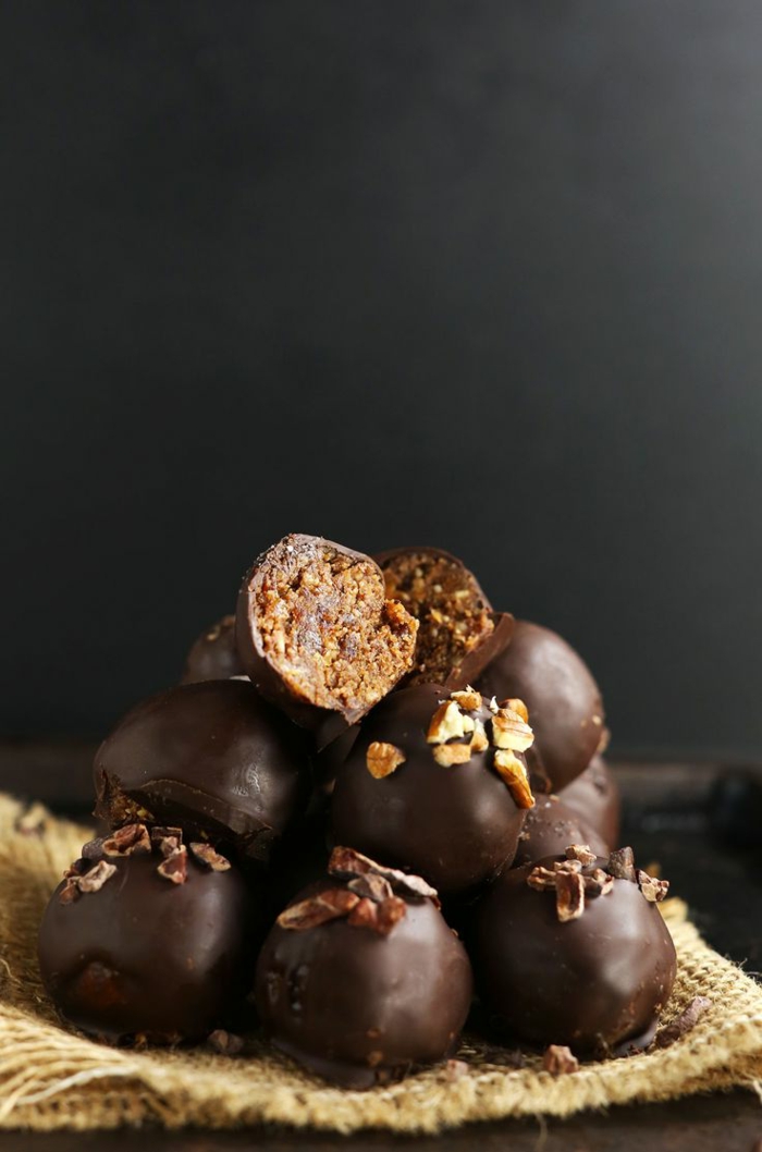 безглутенова-веган бонбони шоколад