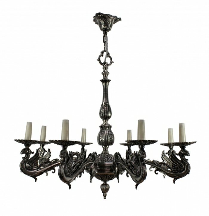 Gothic metalni luster za osam žarulja u obliku zmaja