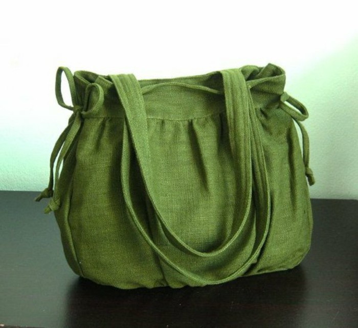 πράσινο-τσάντα-με-μοντέρνο σχεδιασμό