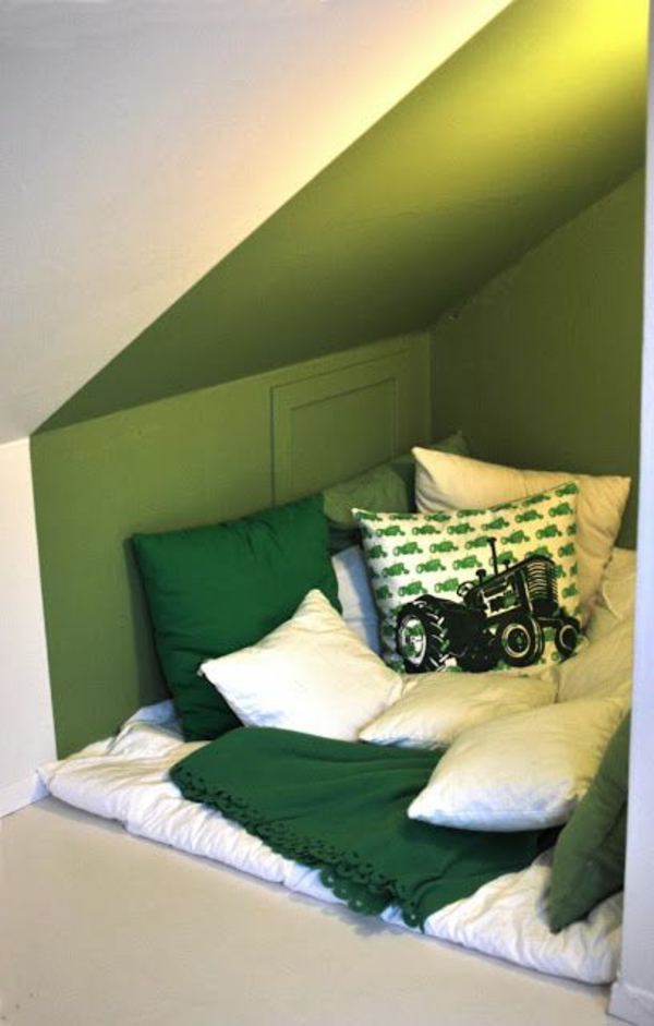 zeleni zid dizajn-za-spavaća soba-zanimljivo-pogled
