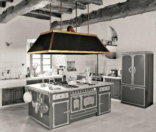 harmaa keittiö - erittäin mielenkiintoinen kuva